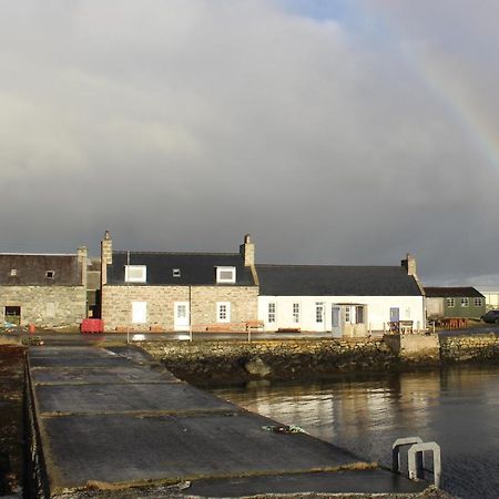 The Uyeasound Old Pier Cottage Belmont  Extérieur photo