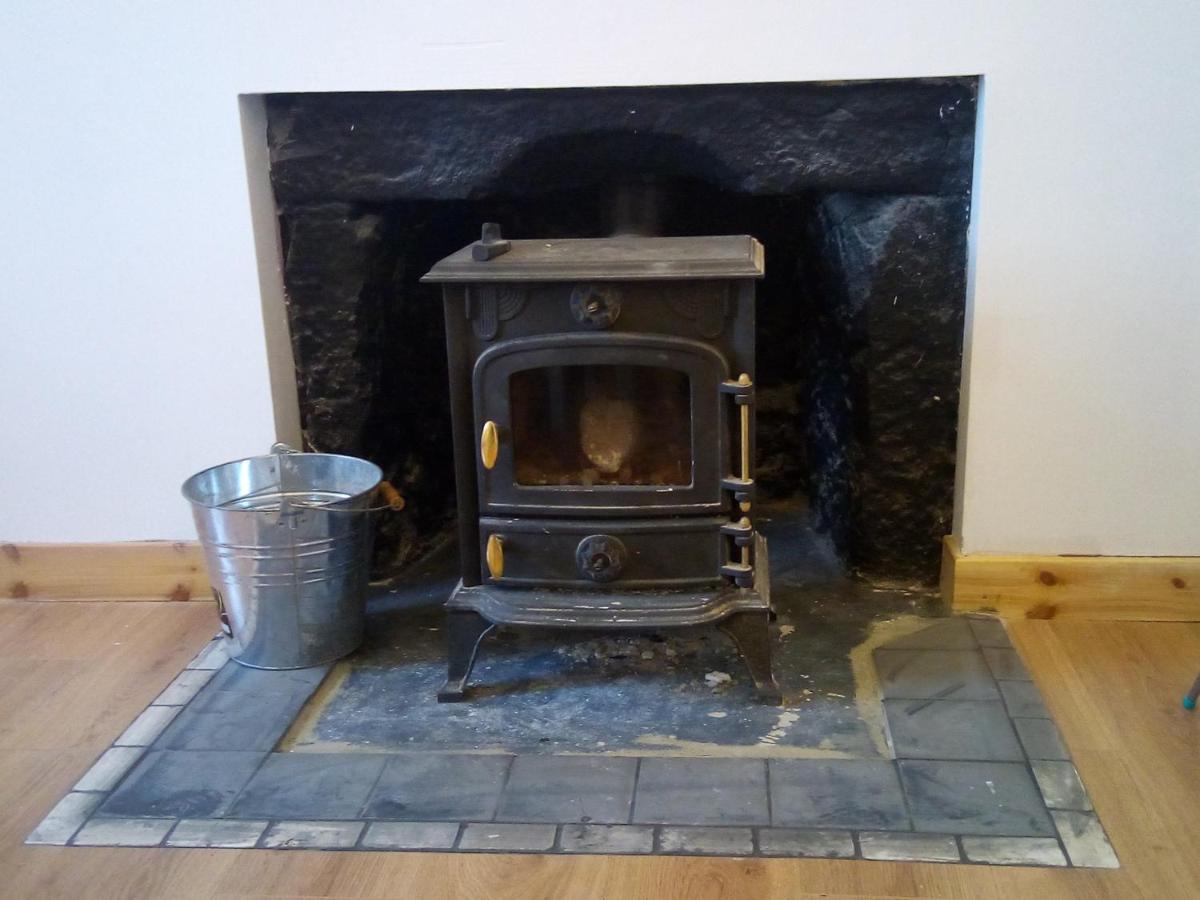 The Uyeasound Old Pier Cottage Belmont  Extérieur photo