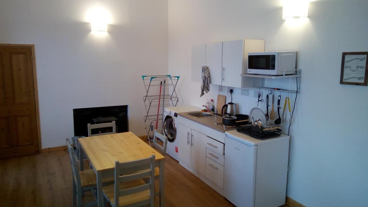 The Uyeasound Old Pier Cottage Belmont  Extérieur photo